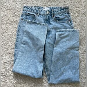 ZARA Mom Jeans Light Wash High Rise Straight Leg Denim